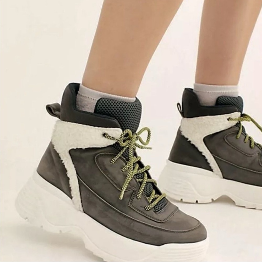 Free People Luca Suede Wedge Sneaker Boot Gray Brown Size 38/8